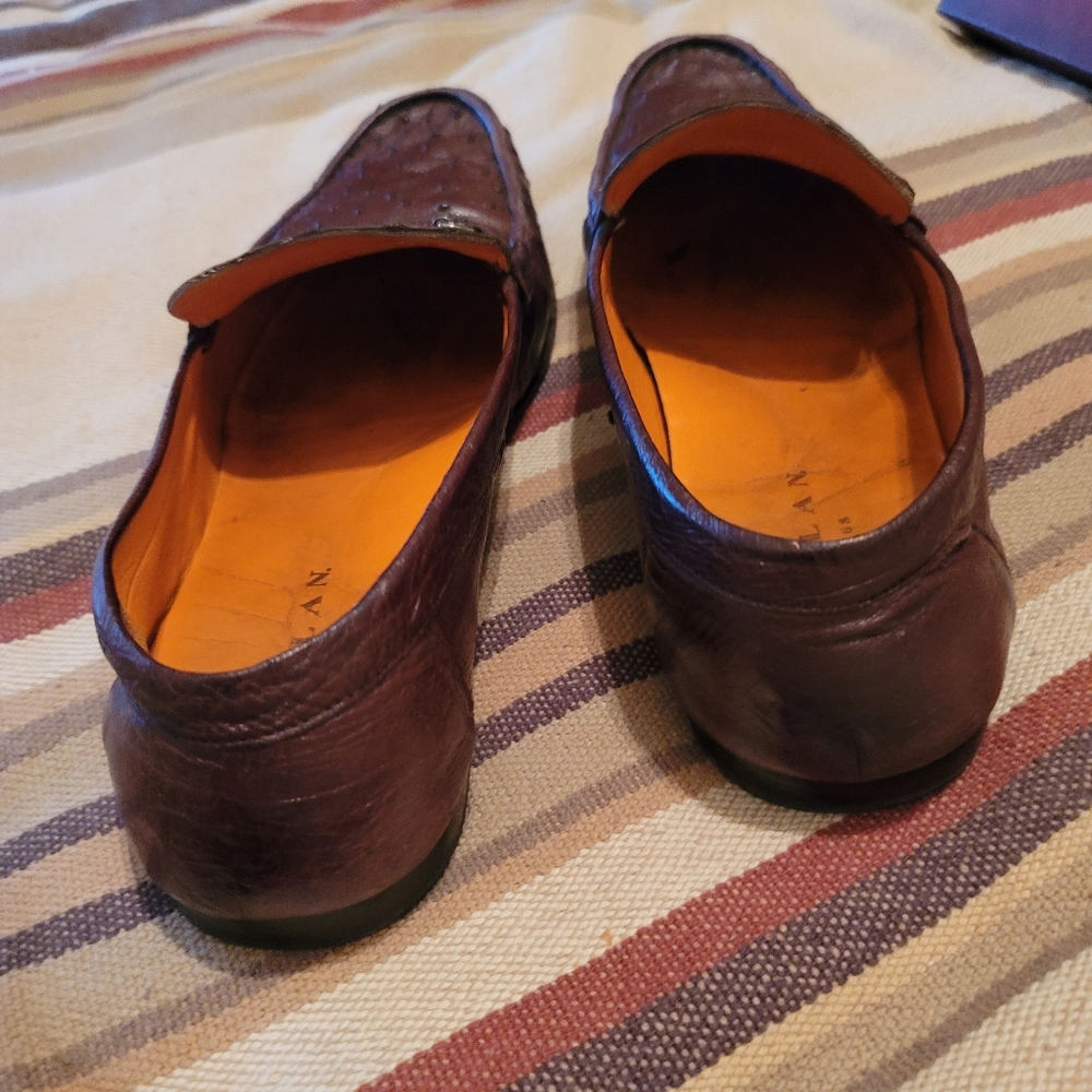 Dress shoes